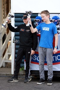 SM1 18 SU 108 - RunnerUp Kim Jakobsson (left) and Winner Niilo Sieppi. KR540