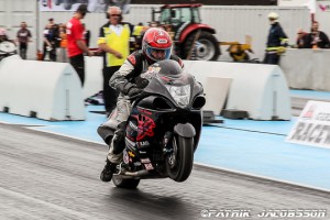 20160044