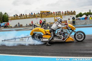 20160080